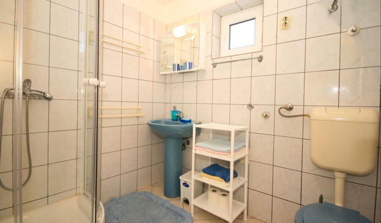 Apartmani Sersic Baška Exteriör bild